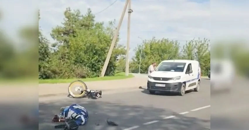 A pensioner who lost control of an electric bike crashed into a car and then onto the asphalt