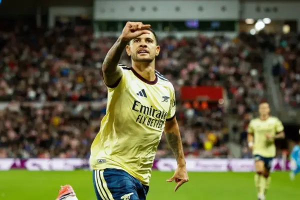 "Arsenal" extended their winning start to the season