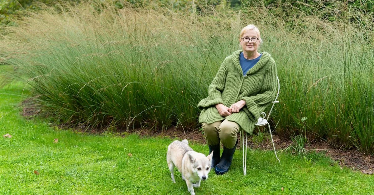 In autumn, do not rush to prune these plants: a specialist explained why it is necessary to wait until spring