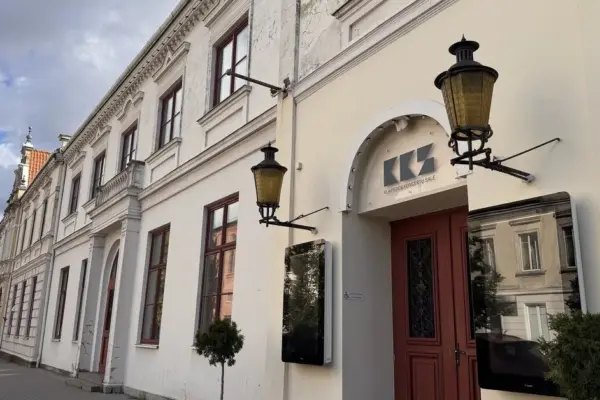 Let yourself be amazed: Klaipėda Concert Hall starts the season outdoors