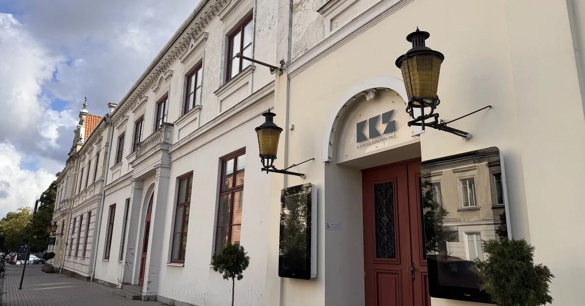 Let yourself be amazed: Klaipėda Concert Hall starts the season outdoors