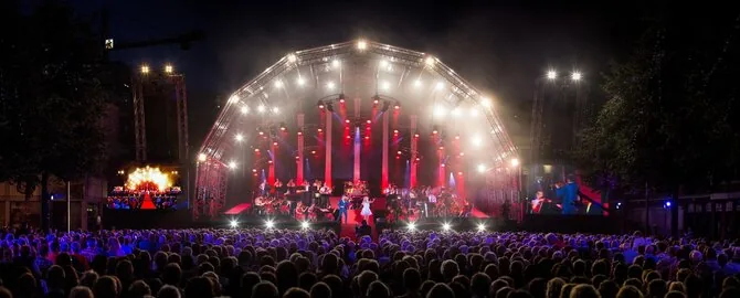 Organizatorių nuotr./„The Maestro & The European Pop Orchestra“
