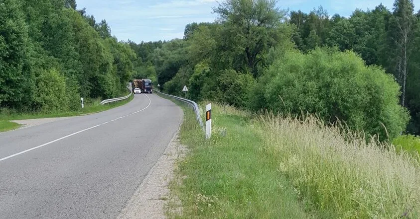 A motorcyclist was injured in Trakai district: police are looking for witnesses of the accident