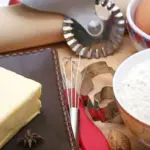 Generous dough "general" in the kitchen: one recipe for cakes, tarts, cookies