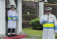 Sultono rūmų Istana Nurul Iman sargyba