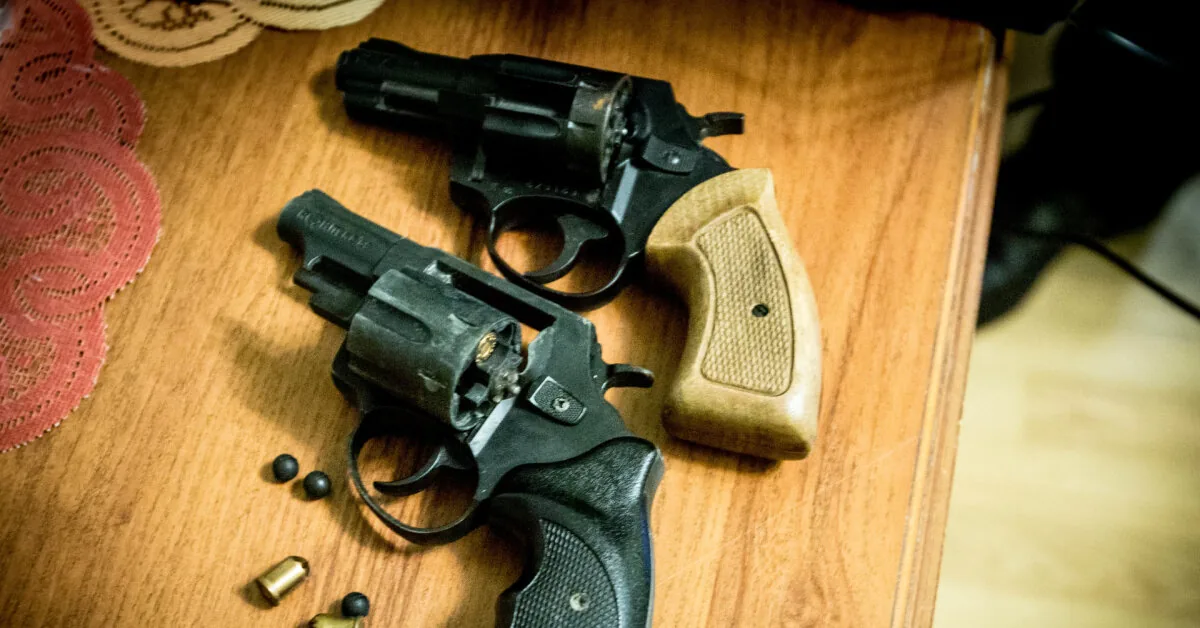 Revolver with five bullets found in bushes in Kupiškis district
