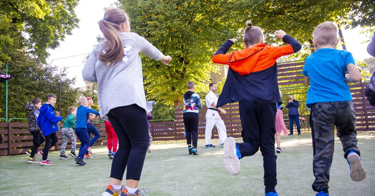 Students will participate in the sports and arts festival "Adamkiada," dedicated to the 100th anniversary of Valdas Adamkus