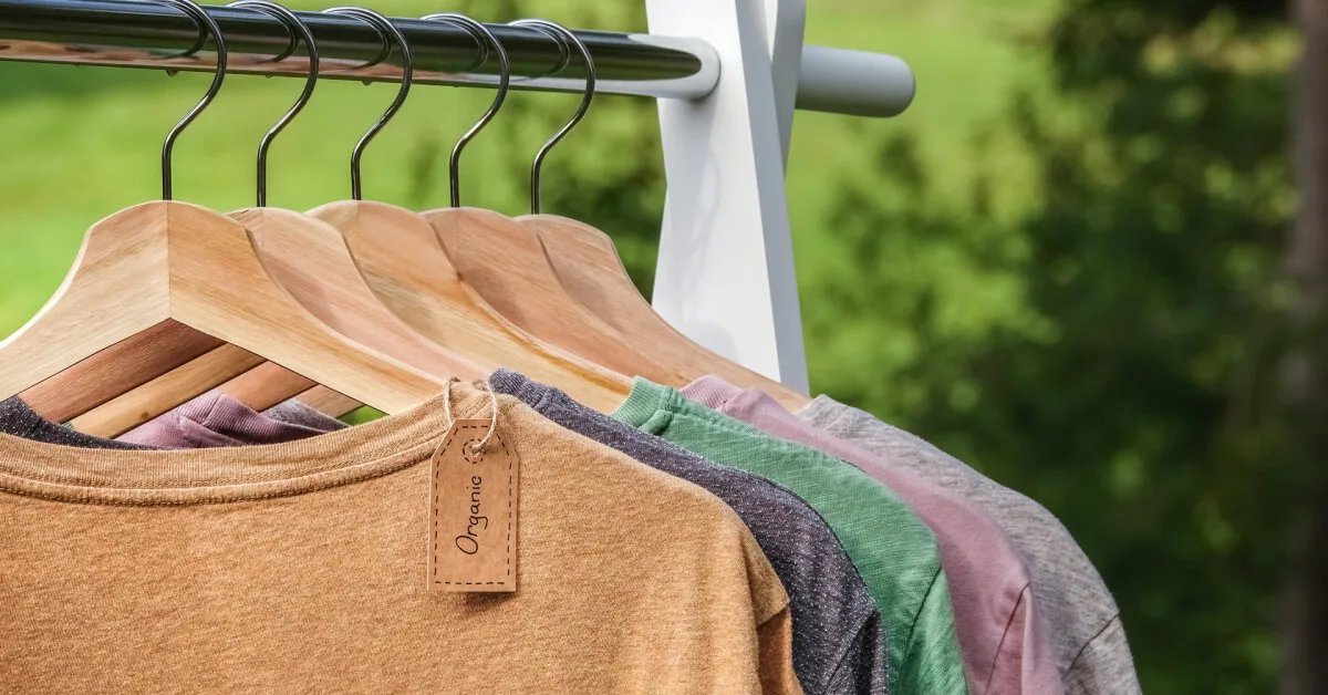 Towards Eco-Friendly Clothing: FTMC Scientists Collaborate with Renowned Fashion Designer to Create Green Textiles