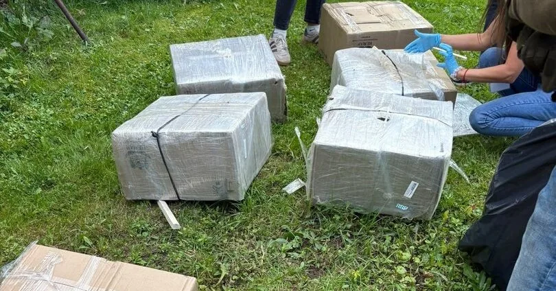 For two operations, border guards detained 6 people for smuggling, 3 of them – officers