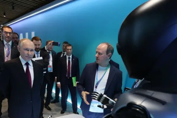 Silent flight: Russia's security stood against the Kremlin technocrats