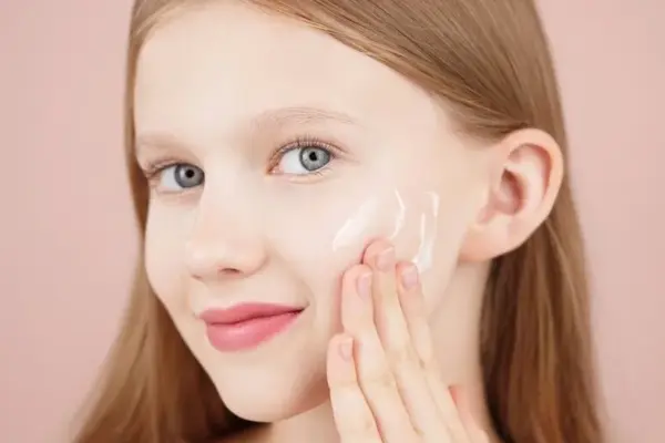 Pharmacist debunks popular myths: never use these facial products