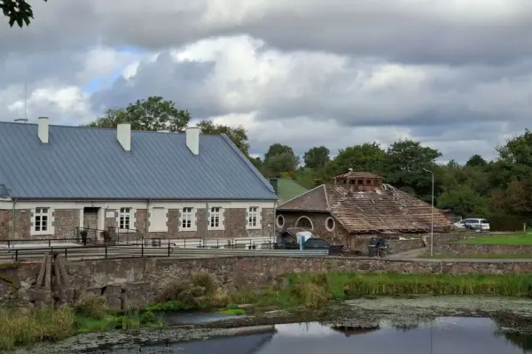 Another building of the Kretinga manor homestead will be revived: locals called it a spirit distillery