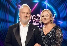 Moments from the show “Star Duets”