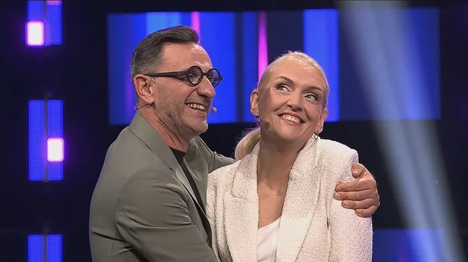 LNK photo / Moment from 'Password'