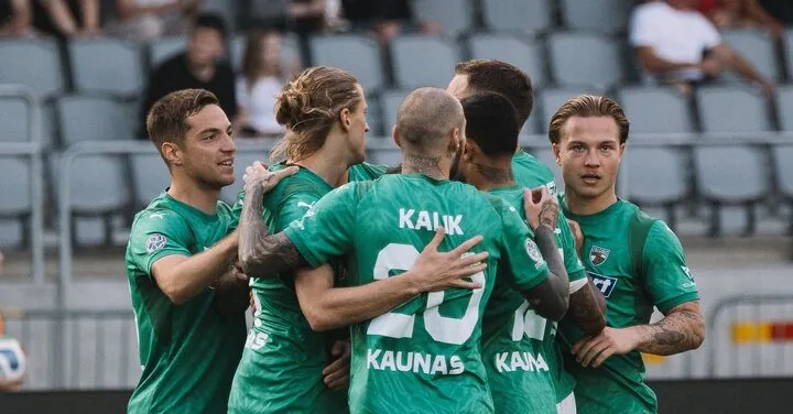 „Kauno Žalgiris“ climbed to the top of the championship with a late goal