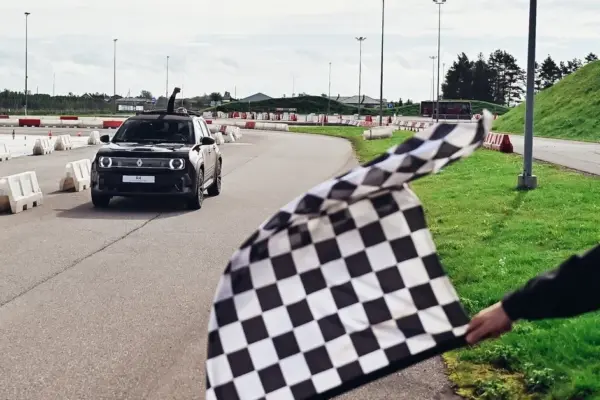 „Eldrive“ won the 24h electric car race by the „Renault R4-Lithuania“ team – a tense battle lasted all day