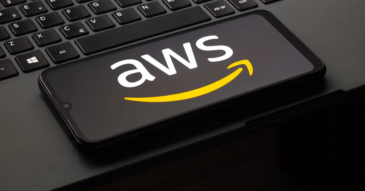 „Amazon“ claims it cannot update the operations of data centers in the UAE and Bahrain