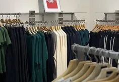 In autumn, „Outlet Park“ welcomes with style news: stylish and carefully selected clothes for women in the new „Toni“ store