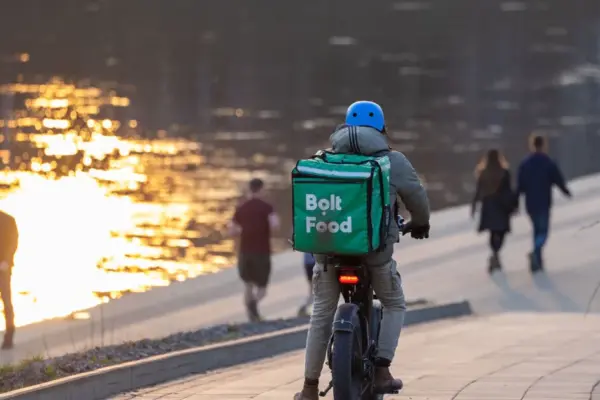 From December – important changes for couriers, rideshare drivers, and thousands of other workers
