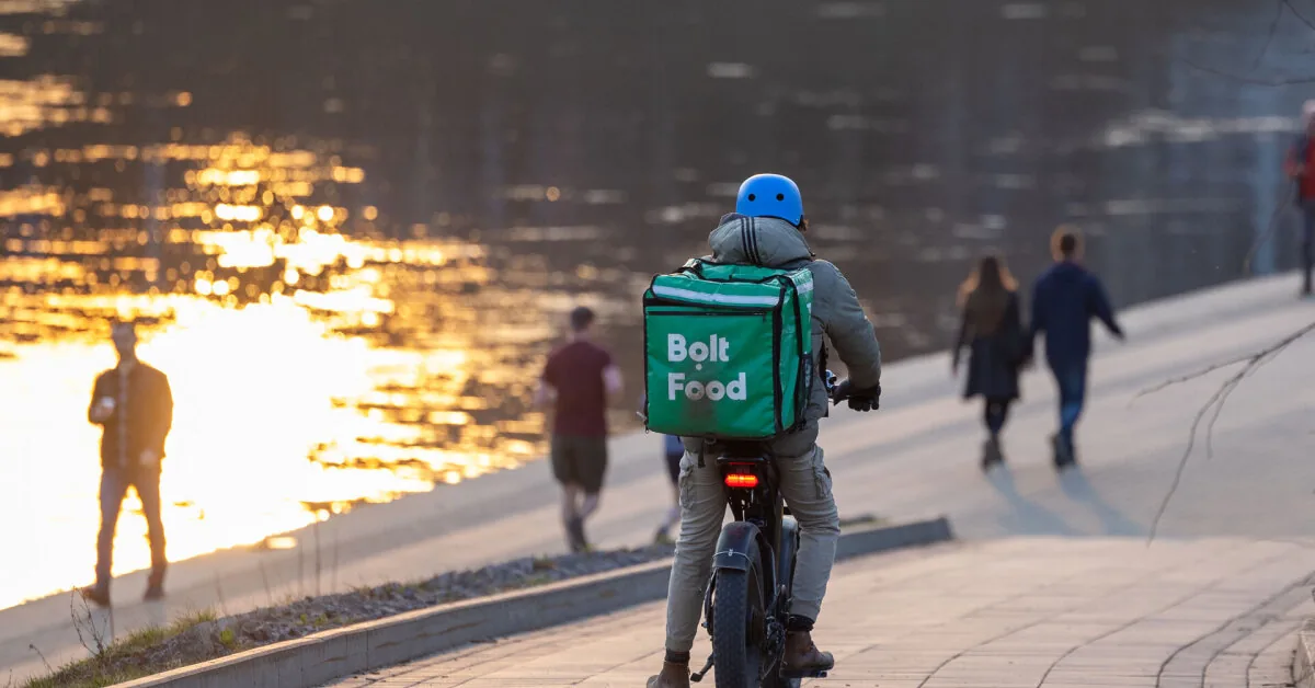 From December – important changes for couriers, rideshare drivers, and thousands of other workers