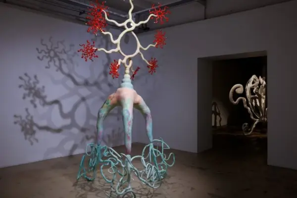 „ArtVilnius‘26” sculpture and installation exhibition „Path” will immerse you in a world marked by fragility