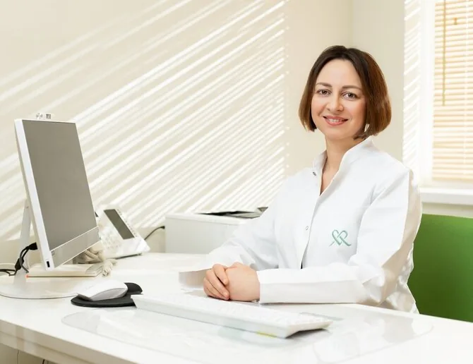 Pranešimo žiniasklaidai nuotr./Vilniaus diagnostikos ir chirurgijos klinikos „Meliva“gydytoja ortopedė-traumatologė Indrė Kuropatkinaitė-Vaitekūnė