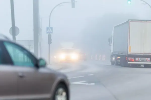 Autumn weather brings another unpleasant phenomenon: dangerous fog at night