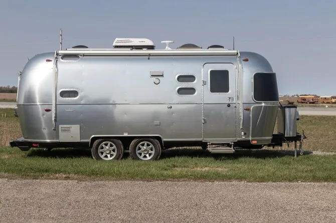 Shutterstock nuotr./„Airstream“ priekaba