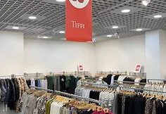 In autumn, „Outlet Park“ welcomes with style news: stylish and carefully selected clothes for women in the new „Toni“ store