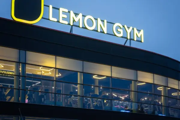 The doors opened to the renovated "Lemon Gym" sports club