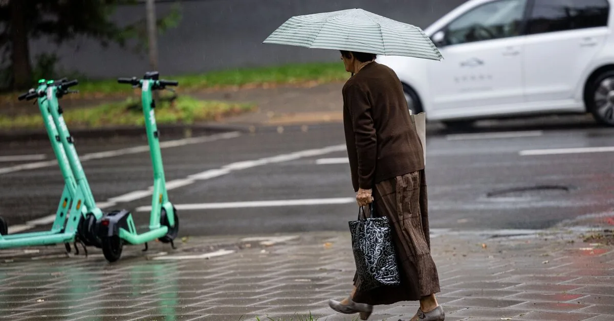 The weather will be autumnal, we will get more rain towards the end of the week