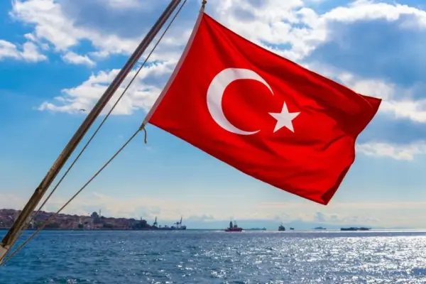 Unbelievable where a tourist who vacationed in Turkey spat: now he faces 3 years behind bars