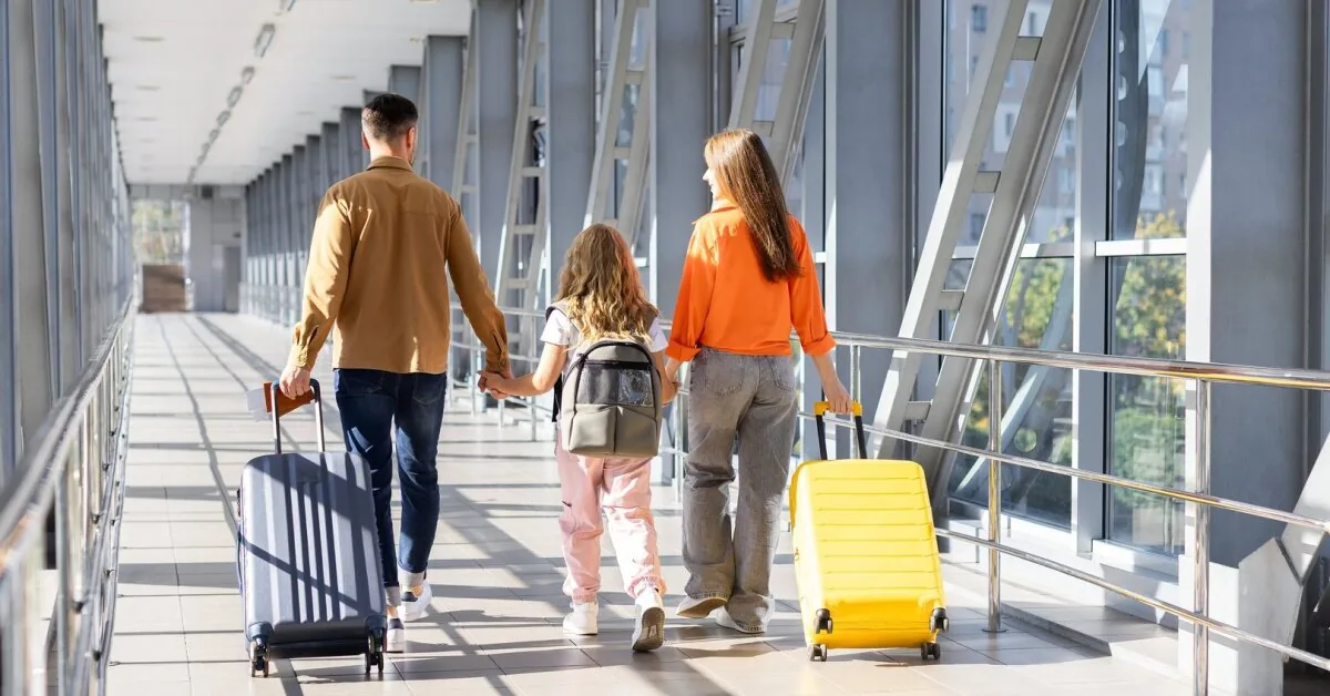 Where to fly with children during autumn holidays? 7 unforgettable destinations from Lithuanian airports