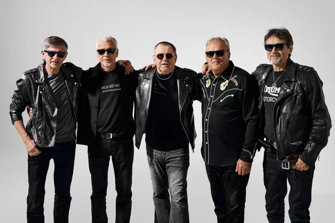 Asmeninio albumo nuotr./„Poliarizuoti stiklai“