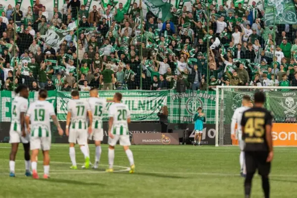 More fans than the stadium could hold gathered for the "Žalgiris" match, which ended in a Vilnius triumph