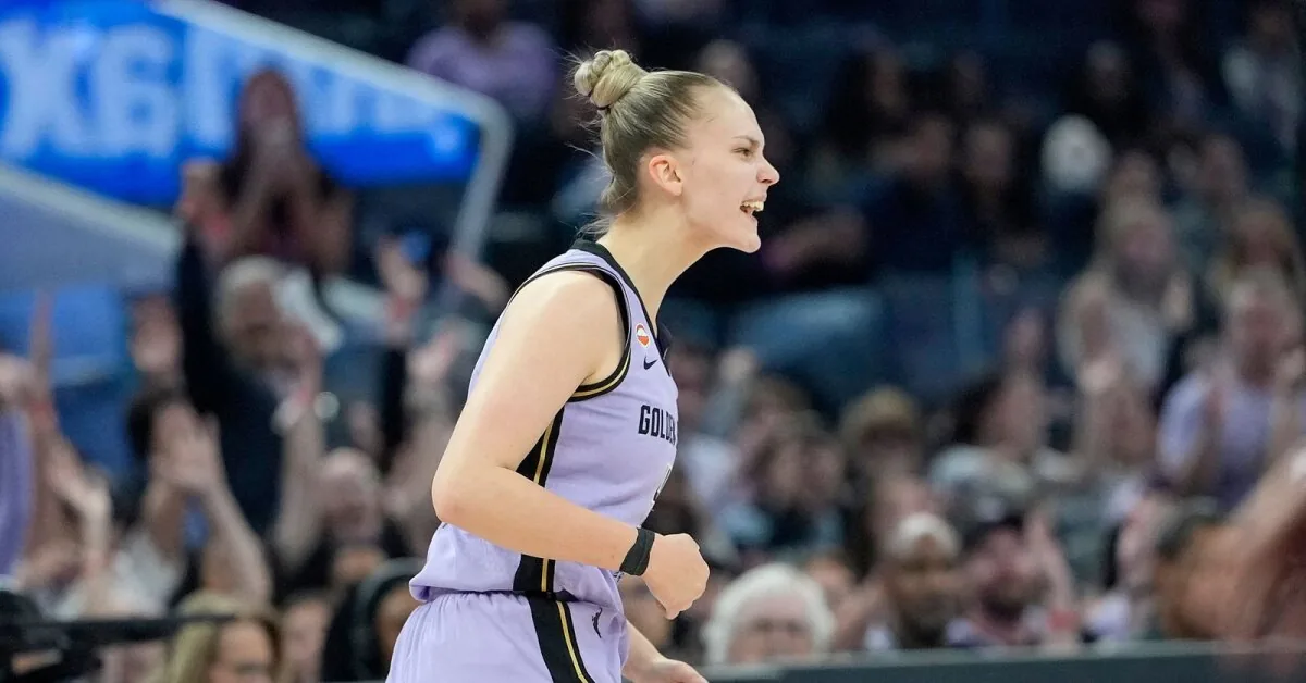Jocytė, seizing the opportunity again, accurately made three-pointers