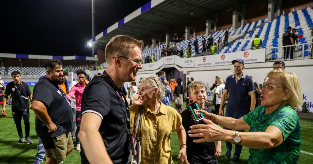 Before the historic match – Dambrauskas on the TV prize won, work in England, wife, and deceased father