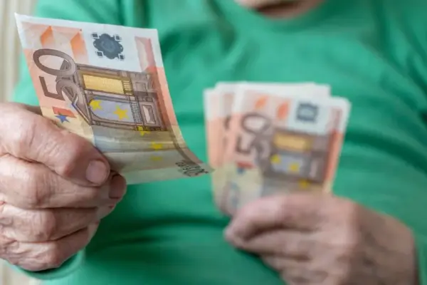 Important news for those living abroad and receiving a Lithuanian pension