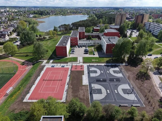 Utenos savivaldybės nuotr./Dauniškio aikštynas