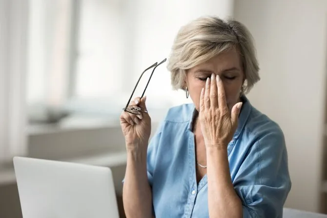Shutterstock nuotr./Pavargusios akys