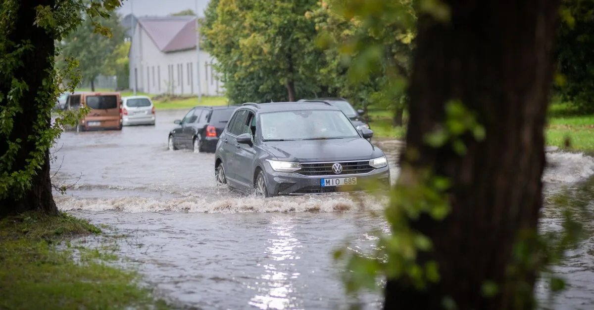 Lithuania is hit by autumn weather: the meteorologist predicts it will get cooler and wetter
