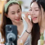 „I saw it on TikTok“: a dermatologist's 5 skin care tips – some are really dangerous