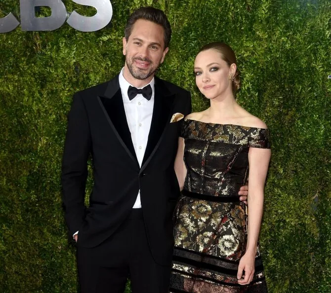 Amanda Seyfried ir Thomas Sadoski