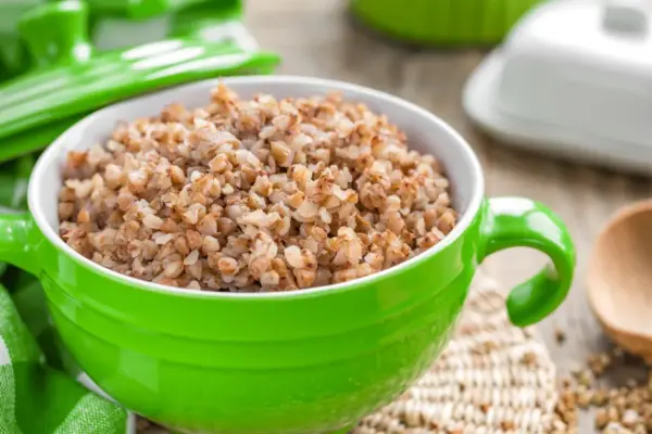 How to cook fluffy buckwheat: a few mistakes can turn it into porridge