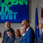 European country leaders urge Brussels to strengthen its role in the Arctic region