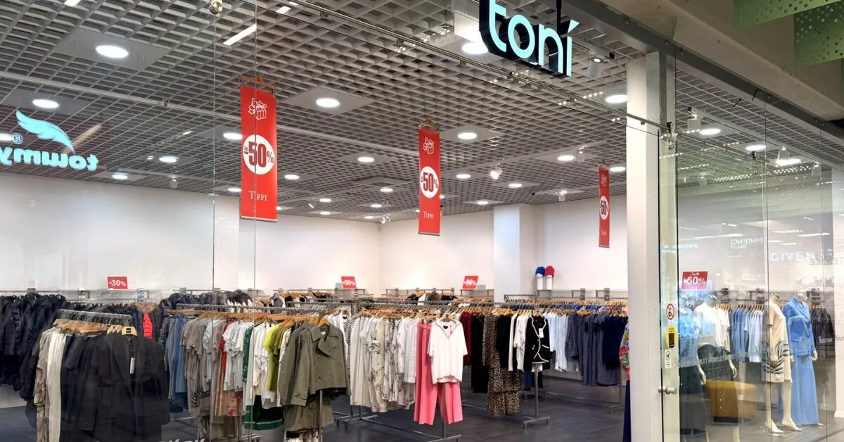 In autumn, "Outlet Park" welcomes with style news: in the new store "Toni" – stylish and carefully selected clothes for women