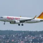 According to Zelensky, the Turkish airline has turned all planes around: no longer landing in Moscow