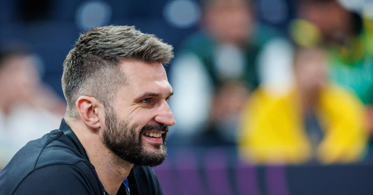 "Lithuanian basketball" is also left by Linas Kleiza: "Further work was impossible"