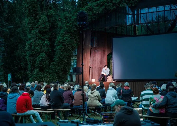 Photo by Eimantas Paulauskas / Moment from 'The Granny Called a Bandit'