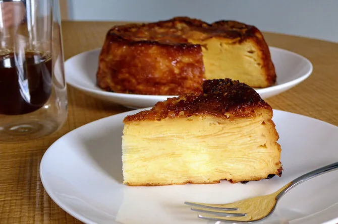 Layered apple pie